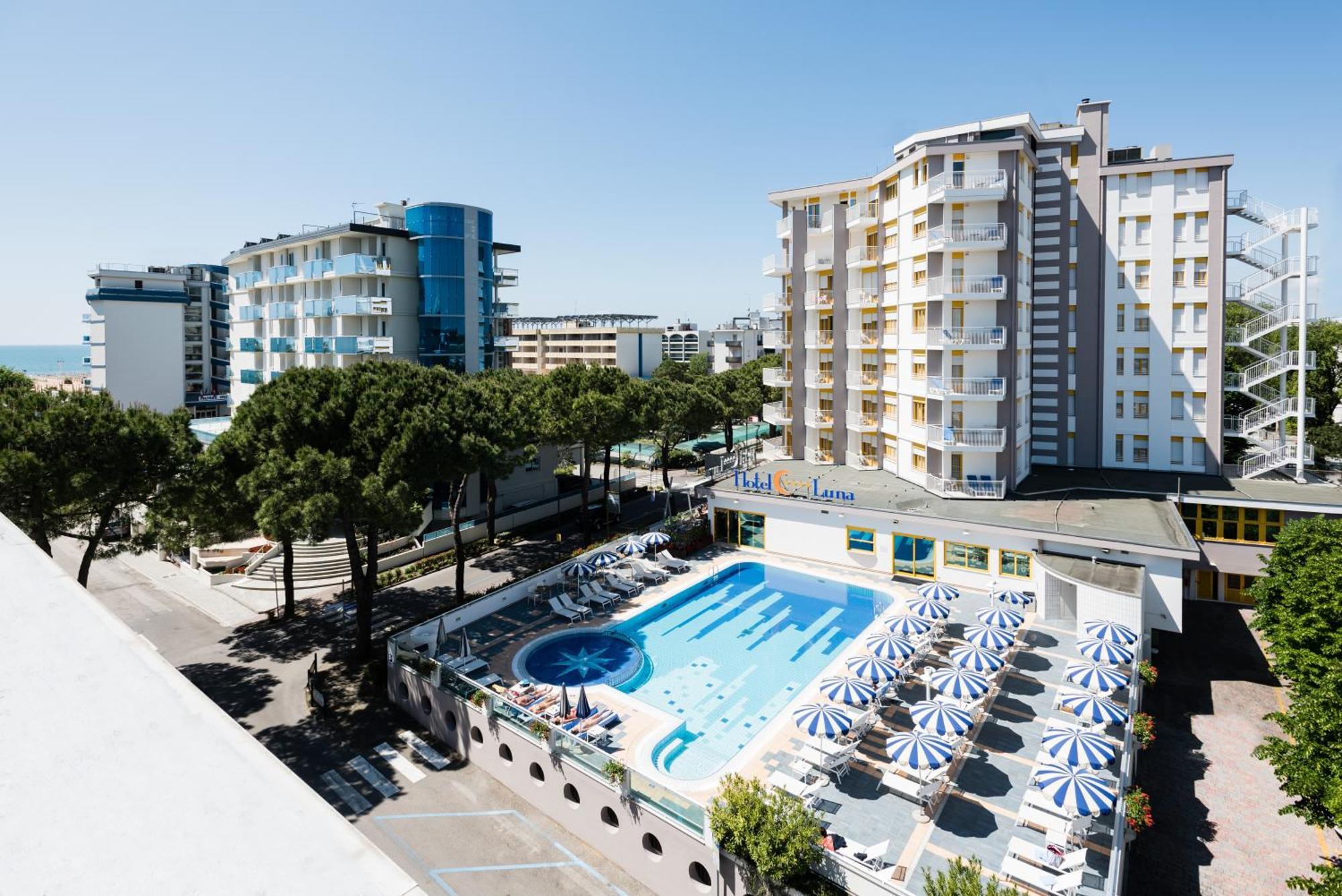 ביביונה Hotel Luna מראה חיצוני תמונה